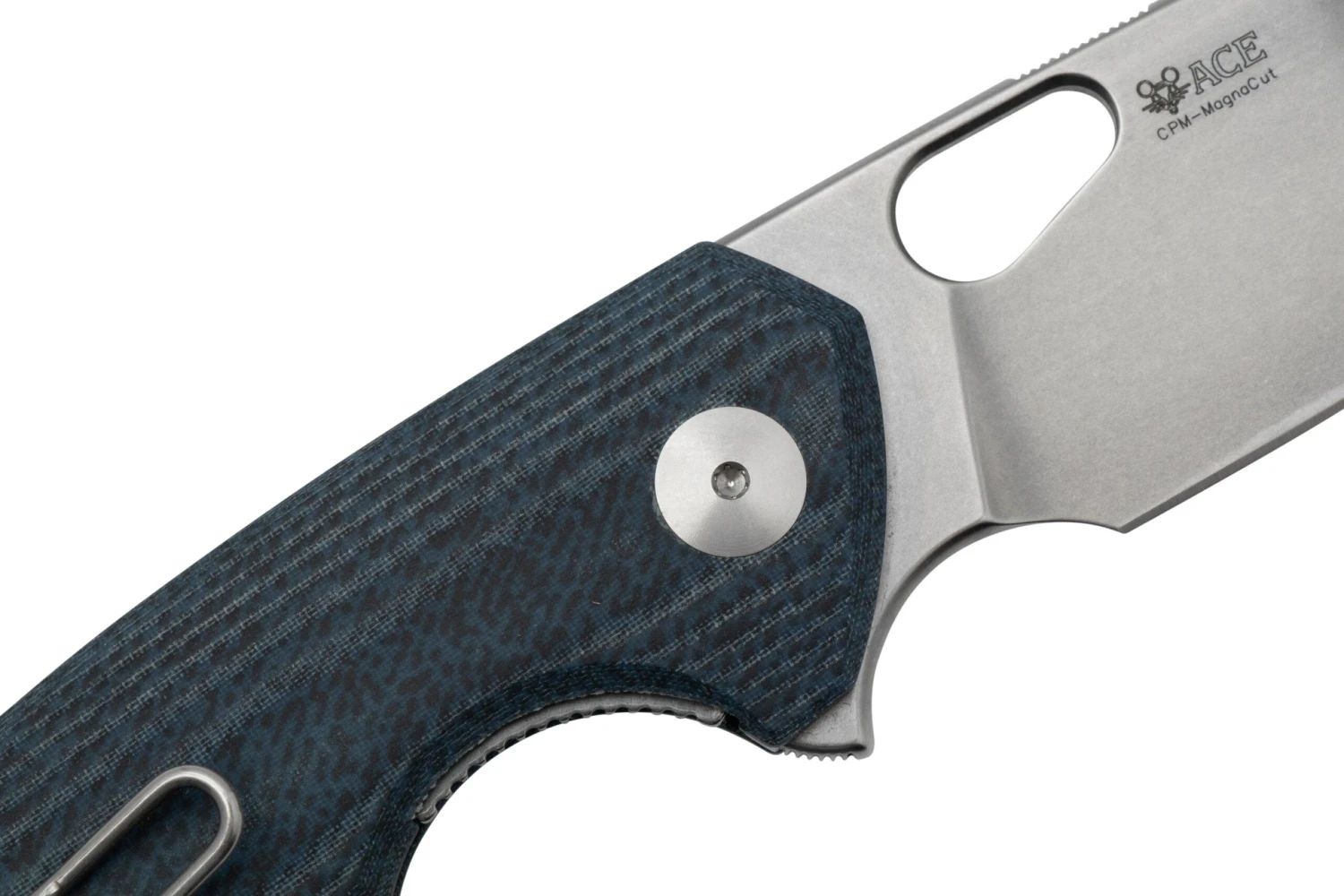 GiantMouse ACE Tribeca, Stonewashed Magnacut, Denim Canvas Micarta Couteau De Poche 5 GiantMouse ACE Tribeca, Stonewashed Magnacut, Denim Canvas Micarta Couteau De Poche – Image 5