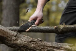 KA-BAR Becker BK72 Black DLC CPM S35VN Knivesandtools Exclusive, Couteau De Survie 21 KA-BAR Becker BK72 Black DLC CPM S35VN Knivesandtools Exclusive, Couteau De Survie -Meilleurs Couteaux KABK72BK 11 ka bar scaled