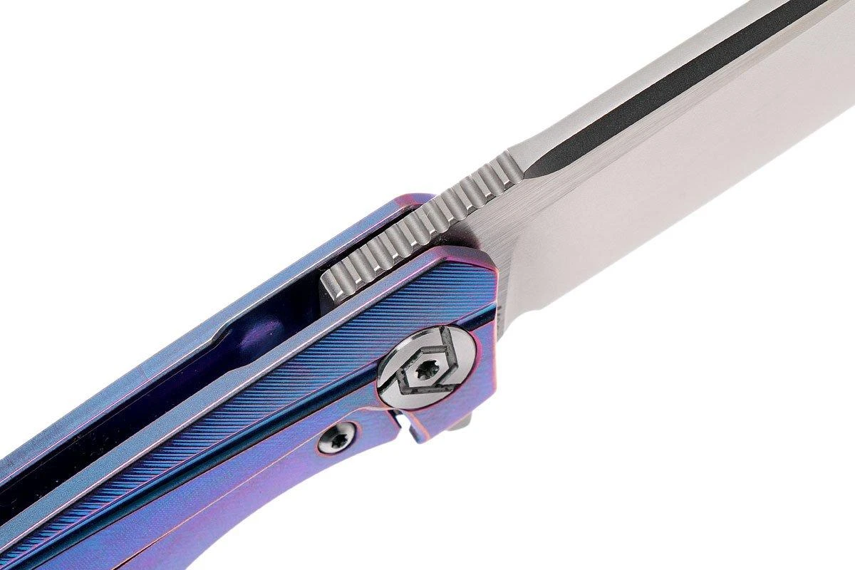 Rike RK803CH-B Blue, Carbonfiber Inlay Couteau De Poche 6 Rike RK803CH-B Blue, Carbonfiber Inlay Couteau De Poche – Image 6