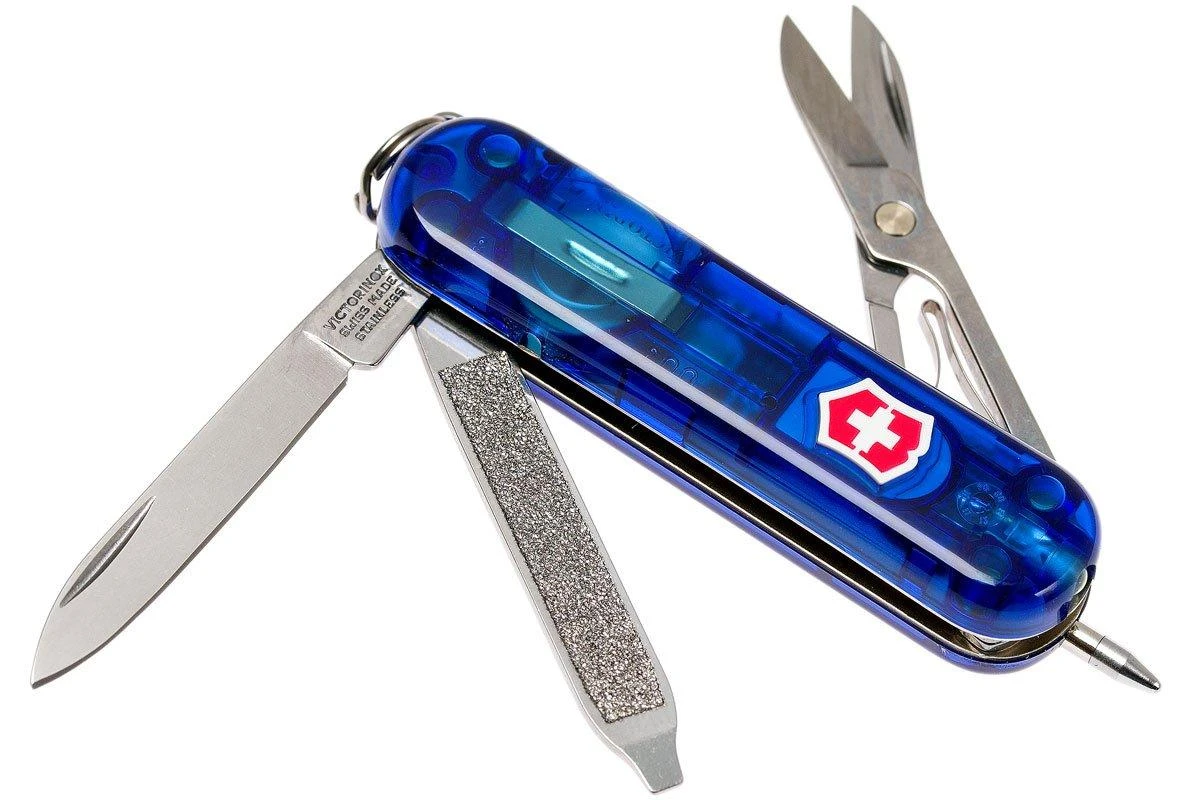 Victorinox Signature Lite Bleu Transparent 0.6226.T2 Couteau Suisse 1 Victorinox Signature Lite Bleu Transparent 0.6226.T2 Couteau Suisse