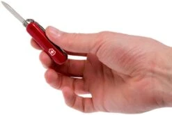 Victorinox Signature Lite Rouge 0.6226 Couteau Suisse -Meilleurs Couteaux VT0 6226 06 victorinox vt0 6226 06