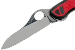 Victorinox Alpineer Grip 0.8321.MWC Couteau Suisse -Meilleurs Couteaux VT0 8321 MWC 03 victorinox scaled