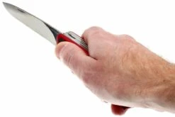 Victorinox RangerGrip 71 Gardener Rouge-noir VT0.9713.C Couteau Suisse -Meilleurs Couteaux VT0 9713 C 05 victorinox rangergrip 71 gardener vt0 9713 c d5